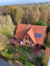 Newly furnished accommodation in a fantastic location - Image 2