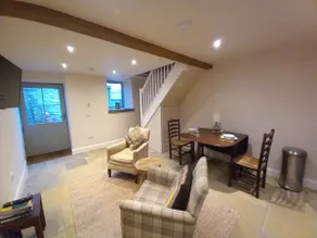Henry's Cottage - Image 3