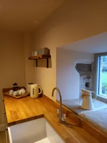 Henry's Cottage - Image 4
