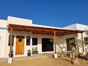Casa Esquina in Los Barriles (Corner House in Los Barriles) - Image 2