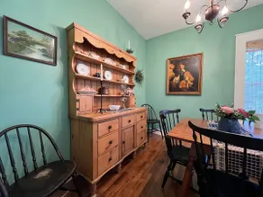 Restored cottage built in 1906 (2 bed/2 bath) - Image 4