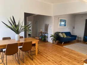 New light filled tastefully decorated Residence. - Image 4