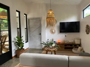B Aprt. King bed Casa Aire near airport/beaches. - Image 5