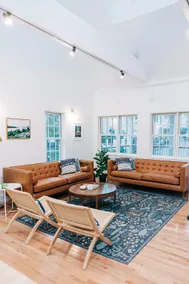 9 Mechanic. 3-Bed 2.5 bath in downtown Freeport - Image 4