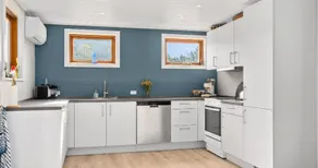 3-bedroom vacation home close to the beach - Image 5