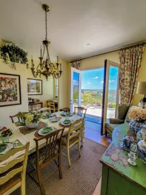 Beverlys Hilltop Retreat - Image 5