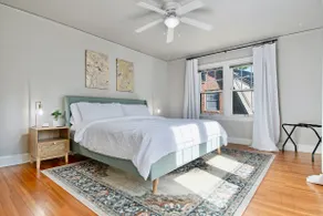 Elegant 3BR Oasis in Dundee, Close to Downtown! - Image 4