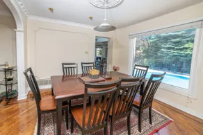 Family vacation home with Pool-Toronto - Image 5