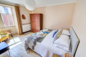 Stylish 1BD Seaside Flat North Berwick - Image 3