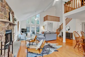 Renovated Tucked Away Precious Haven-Jungle Views - Image 4