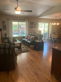 Great neighborhood Open floor plan 3bd rm 2 bath - Image 5