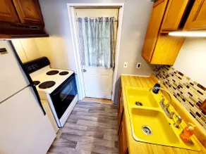 Quaint Cozy Apartment with Hot Tub near Burt Dam - Image 3
