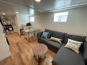 Cozy&Charm 2B1B Guesthouse in heart of San Jose - Image 2