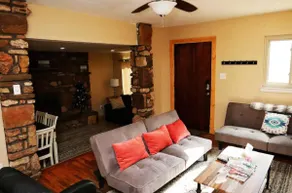 Majestic Hikers Retreat - Image 4