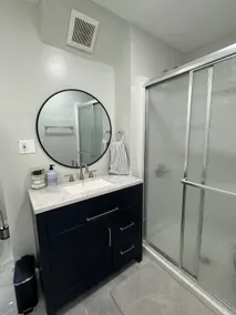 Entire 3 BR apartment in Winslow - Image 5
