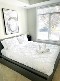Seton Sunshine- AC Cozy 1 Bed suite -Sleeps 4 - Image 5