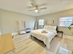 2 Bedroom Cozy Home ~ Bloomfield/Little Italy - Image 3
