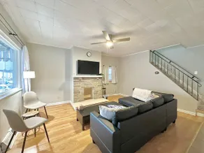 2 Bedroom Cozy Home ~ Bloomfield/Little Italy - Image 5