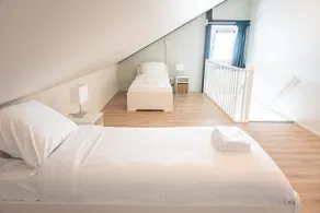 Spacious, stylish apartment Bakboord; 2-4 people - Image 5