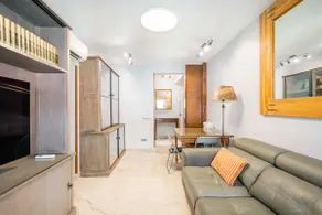 Beautiful flat y Parking near Atocha - Image 5