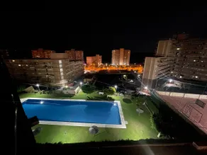 Spacious apartment with a terrace right on the beach - Image 2