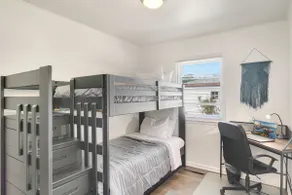 Comfy Home w Access to Major Roads/Hwys, Huge Yard - Image 5