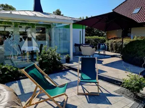 Green Bungalow Vacation Home - Contactless Check-in - Image 3