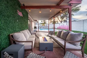 5 Bedroom Pool Paradise For Spring Vacations! - Image 2