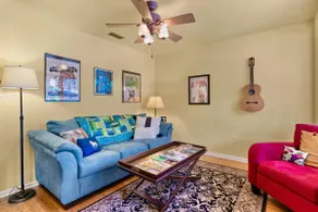 3Bd 2Bath home 5 miles to Stadium/Campus/Downtown! - Image 5