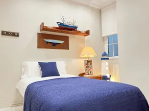 Magnificent accommodation with charm in the center. - Image 4