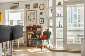 Wonderful apartment down town with free parking - Image 5