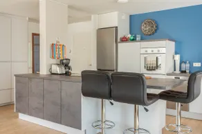 Wonderful apartment down town with free parking - Image 3