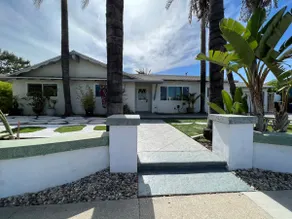 Modern 4 King Beds, Beautiful Large Backyard, Golf, WFH, Long Stays, WI-FI, FWY, 25 mins to Beach - Image 5