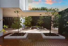 New Luxury estate, Pool / Jacuzzi / GYM - Image 4