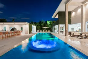 New Luxury estate, Pool / Jacuzzi / GYM - Image 2