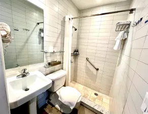 Serene Soho - Tribeca Stay Hotel Comfort - Image 5