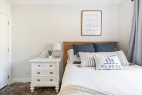 Cozy home with yard - Pearl Cottage - Image 2
