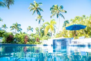 Charming 2BR cottage in prime keys location w/pool - Image 2