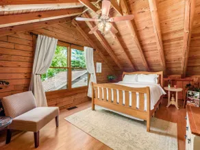 *Hocking Hills Retreat | 2 Cabins, Fishing Ponds* - Image 5