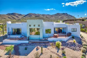 The Cactus House-Tucson - Image 2
