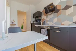 Cozy & central | Kitchen | Netflix | Parking - Image 4