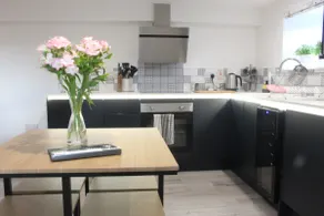 Fig Cottage - Holiday Home - Image 4