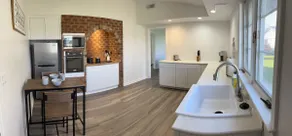 Modern Farmhouse style home in the heartland! - Image 4