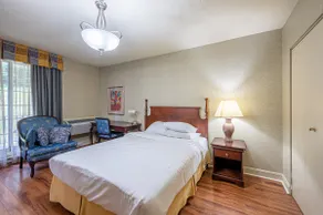 Lovely room with balcony - Image 3
