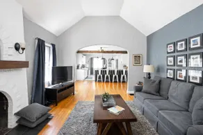 The Broad Ripple Bulldog Bungalow - Image 2