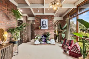 Retro dream in Ocean Grove - Image 4