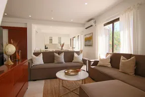 Phaedrus Living: City View Luxury Flat Androcleous - Image 3