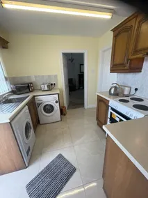 Spacious 4* luxury house - Image 3