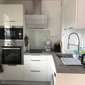 Apartment + balcony, 5 min walk to La Défense - Image 2