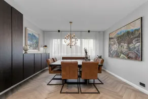 A modern and stylish furnished house in Reykjavík - Image 4
